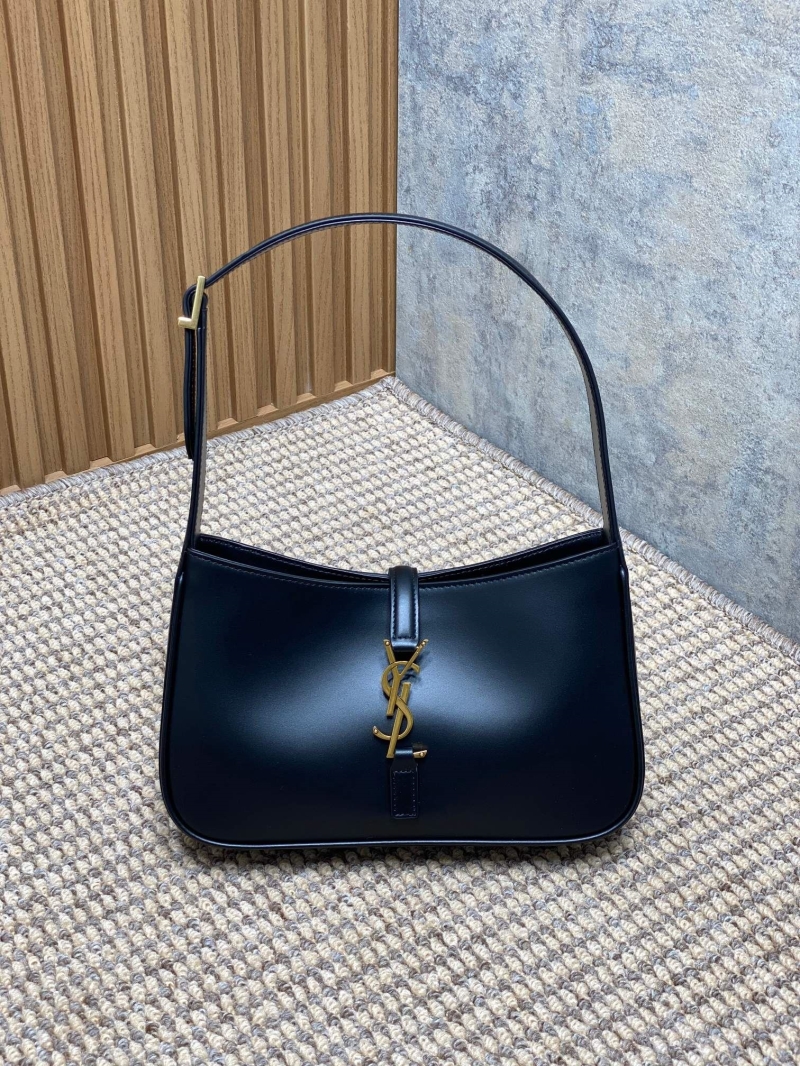 Y51 hobo bags